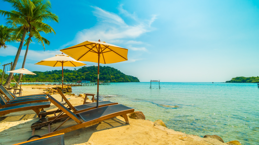 beautiful tropical beach sea min